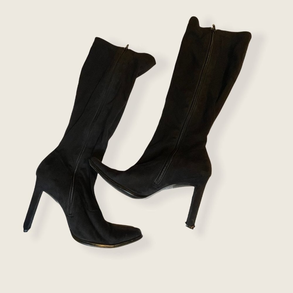 Bakers Knee-High Black Suede Boots Sz 7.5B